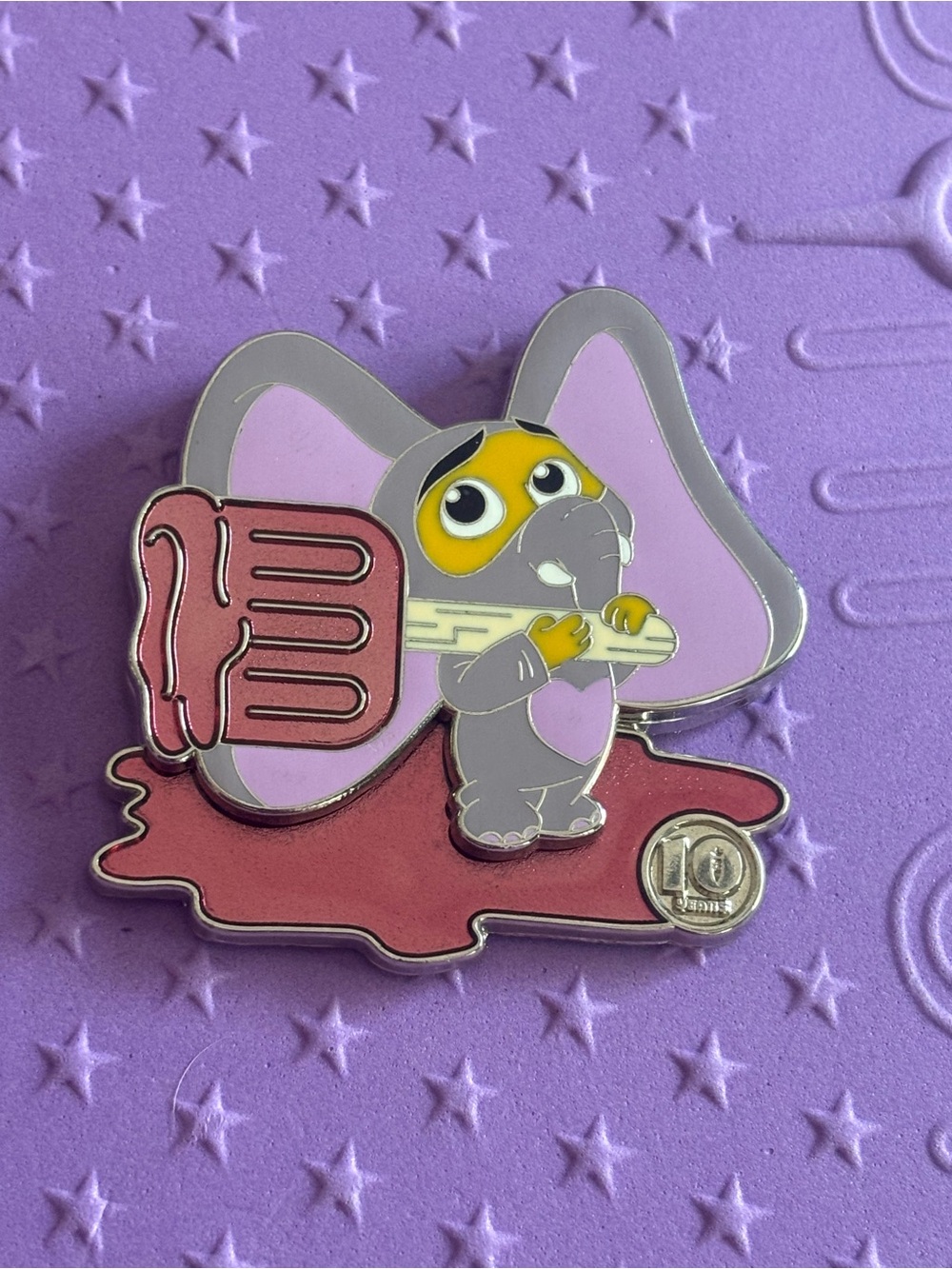 Disney - Finnick in His Elephant Costume - Zootopia 10th Anniversary LE4000 Pin